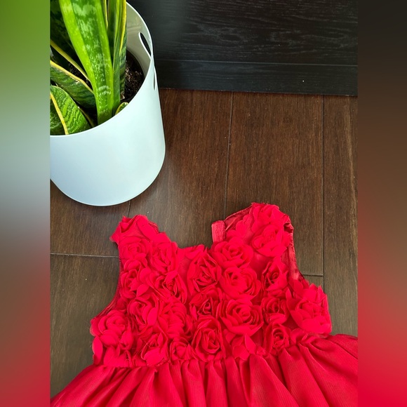 ❌SOLD❌ H&M Kids Dress - Picture 2 of 5